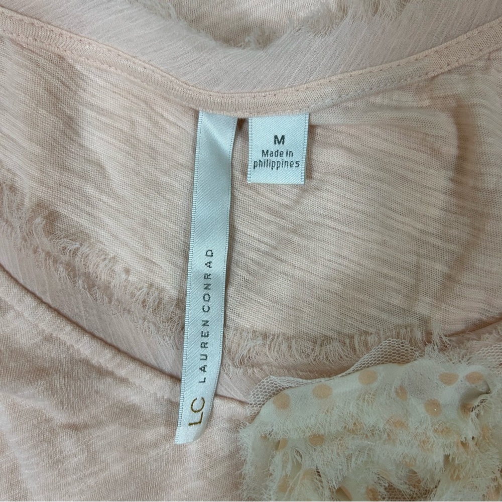 Lauren Conrad Womens Peach Polka Dot Chiffon Bow Tee M Eyelash Trim T Shirt Top - Picture 6 of 8